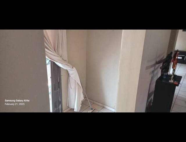 3 BEDROOM TOWNHOUSE FOR SALE IN DELMAS